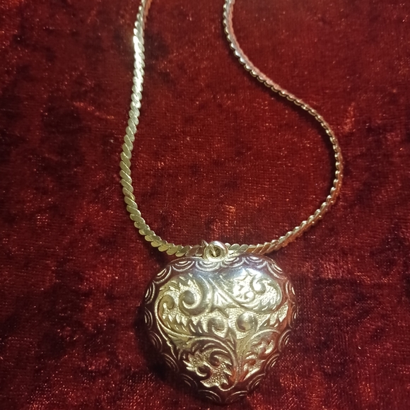 Puffed Heart Necklace 24" - Picture 4 of 12